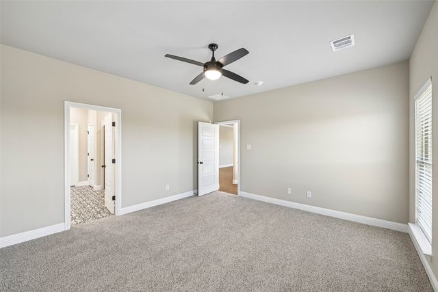 1045 Nighthawk Trail, Alvarado, TX 76009