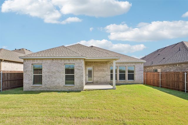 1045 Nighthawk Trail, Alvarado, TX 76009