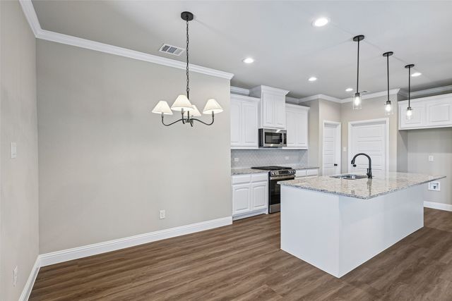1045 Nighthawk Trail, Alvarado, TX 76009