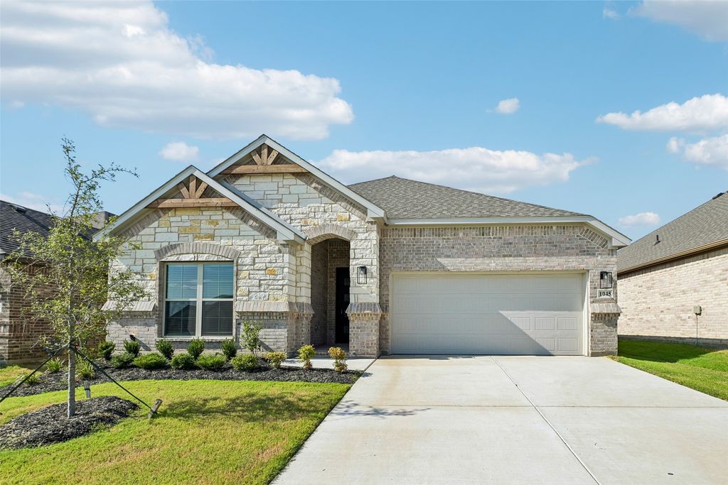 1045 Nighthawk Trail, Alvarado, TX 76009 — photo 2