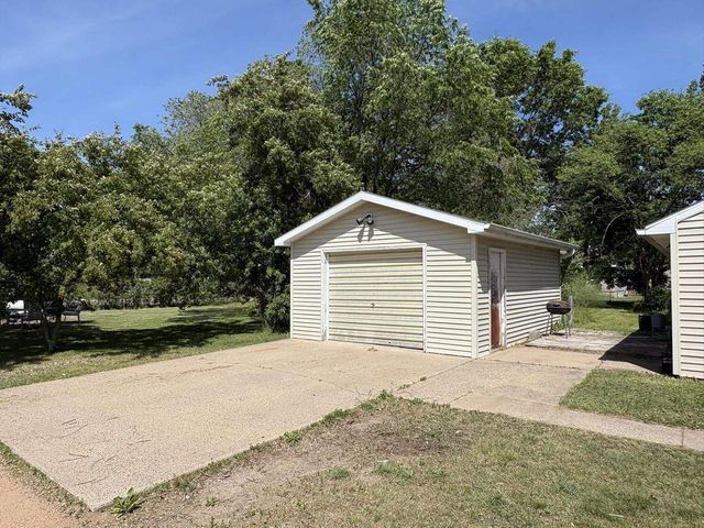 2511 CLIFF STREET, Wisconsin Rapids, WI 54494