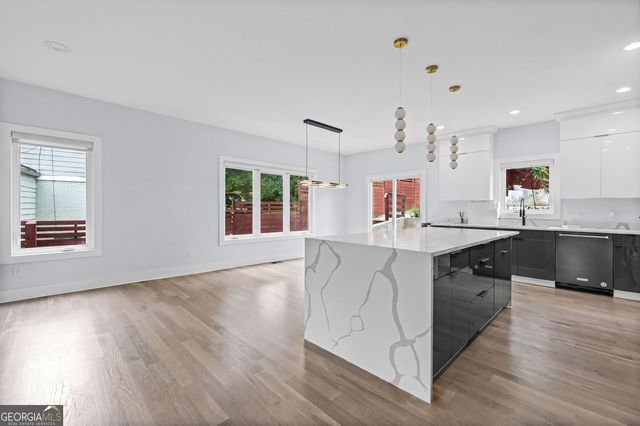 2045 Glenwood Avenue SE, Atlanta, GA 30316