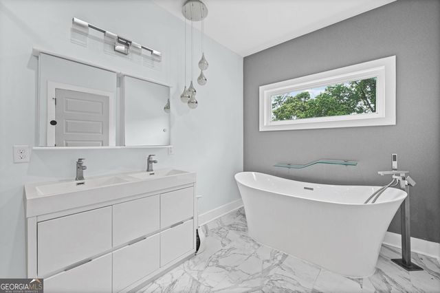 2045 Glenwood Avenue SE, Atlanta, GA 30316