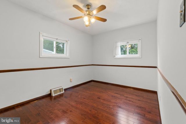 11405 GIFFORD AVE, Philadelphia, PA 19116