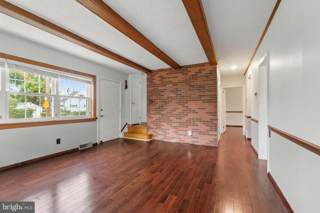 11405 GIFFORD AVE, PHILADELPHIA, PA 19116 — photo 5