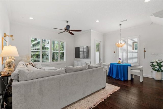 3203 W SANTIAGO STREET B, Tampa, FL 33629
