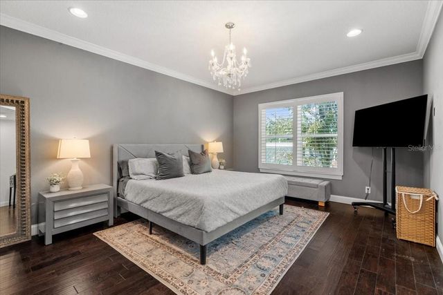 3203 W SANTIAGO STREET B, Tampa, FL 33629