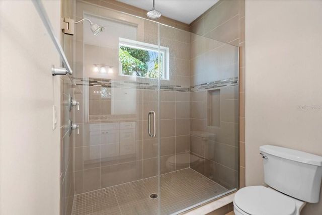 3203 W SANTIAGO STREET B, Tampa, FL 33629