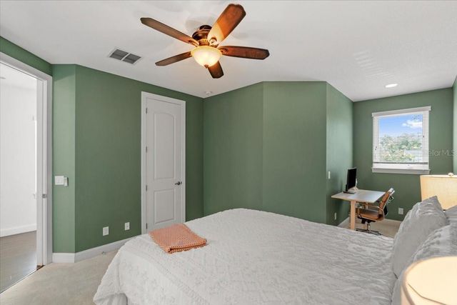 3203 W SANTIAGO STREET B, Tampa, FL 33629