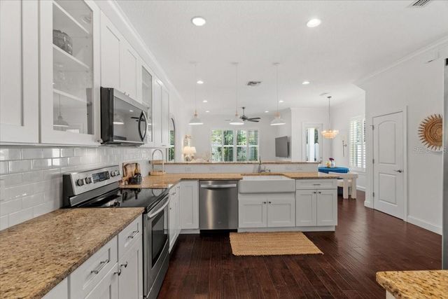 3203 W SANTIAGO STREET B, Tampa, FL 33629