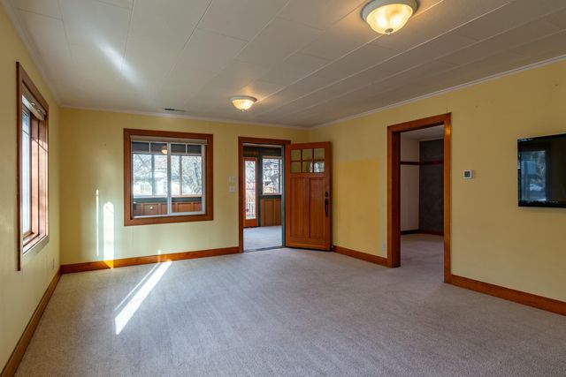 205 E Washington Avenue, Sisters, OR 97759