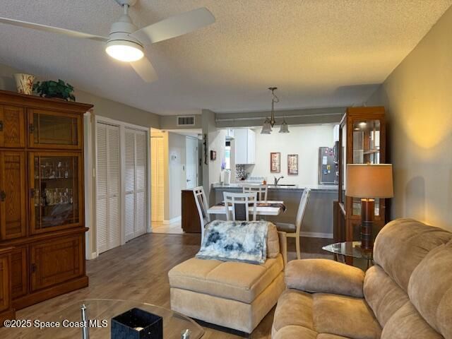 2727 N Wickham Road 205-10, Melbourne, FL 32935