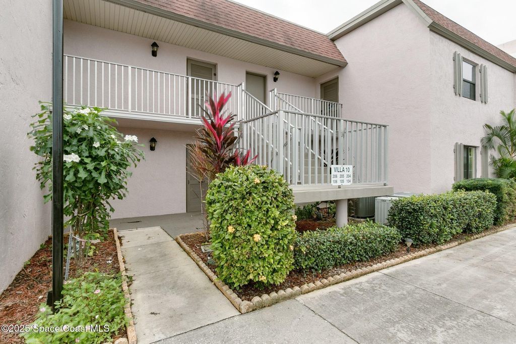 2727 N Wickham Road 205-10, Melbourne, FL 32935