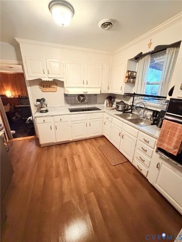 2205 Vandover Rd, Richmond, VA 23229