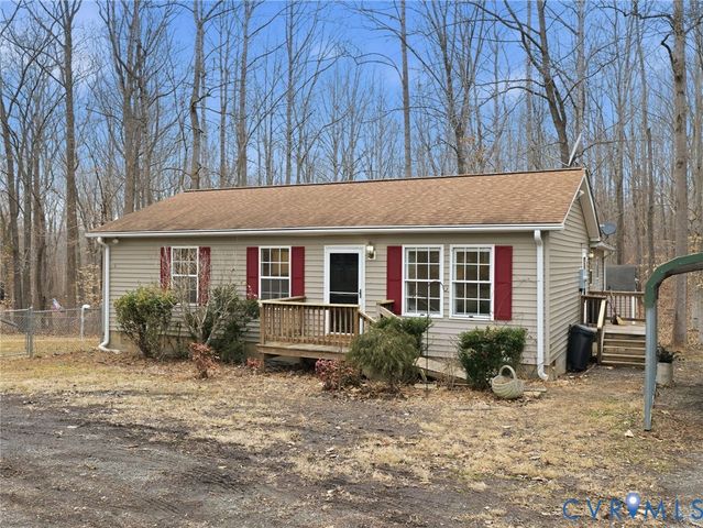 1637 Gardners Rd, Mineral, VA 23117