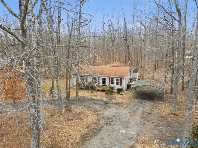 1637 Gardners Rd, Mineral, VA 23117