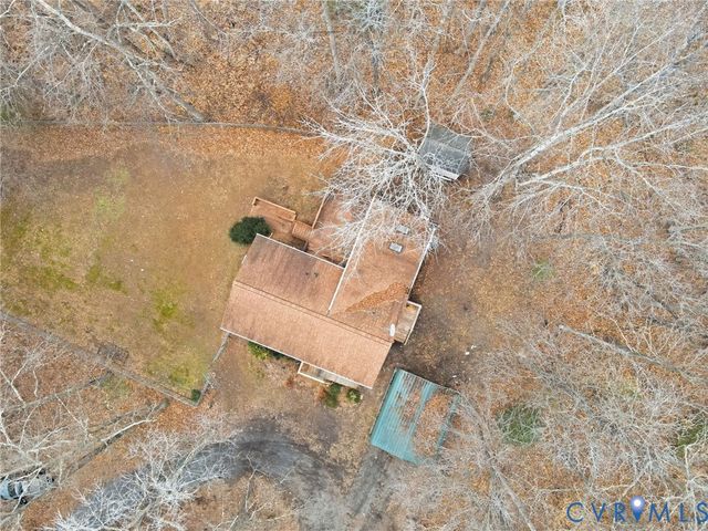 1637 Gardners Rd, Mineral, VA 23117