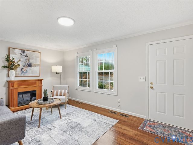 1637 Gardners Rd, Mineral, VA 23117