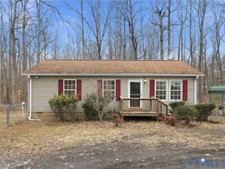 1637 Gardners Rd, Mineral, VA 23117