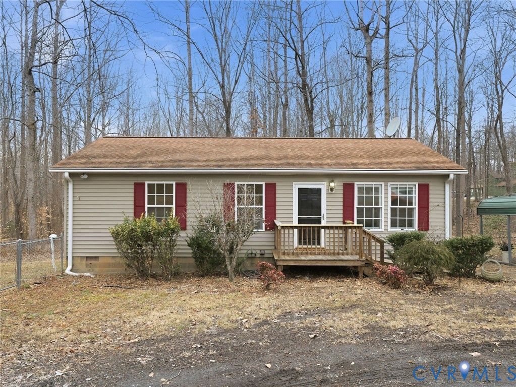 1637 Gardners Rd, Mineral, VA 23117