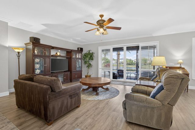 109 Isola Circle, Royal Palm Beach, FL 33411