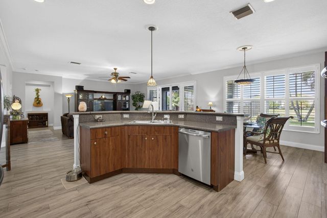 109 Isola Circle, Royal Palm Beach, FL 33411