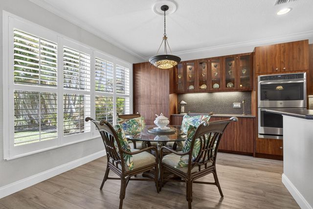 109 Isola Circle, Royal Palm Beach, FL 33411