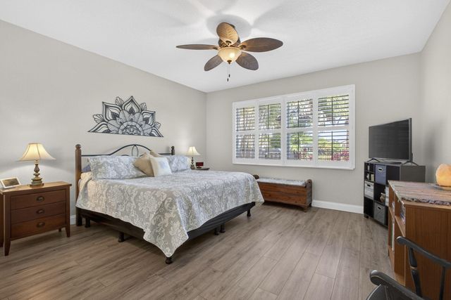 109 Isola Circle, Royal Palm Beach, FL 33411