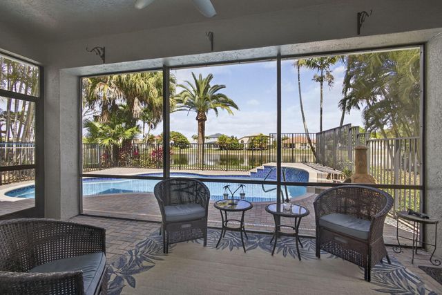 109 Isola Circle, Royal Palm Beach, FL 33411