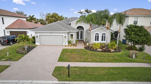109 Isola Circle, Royal Palm Beach, FL 33411