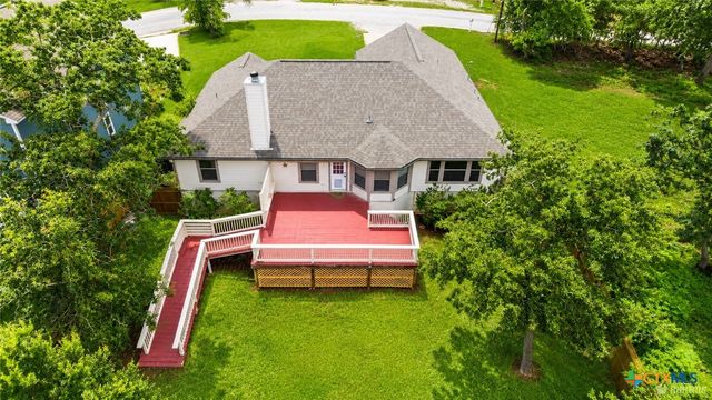 220 Ulupau Circle, Bastrop, TX 78602