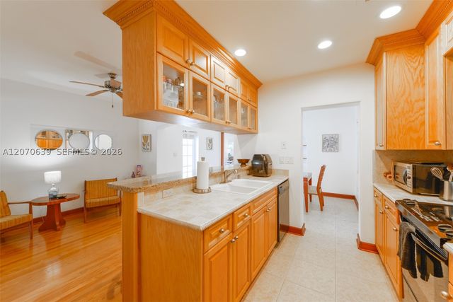 3031 SW 2nd Ave ., Miami, FL 33129