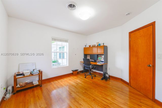 3031 SW 2nd Ave ., Miami, FL 33129
