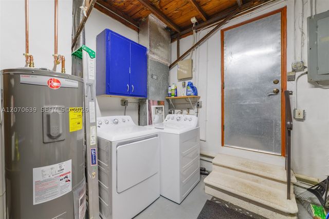 3031 SW 2nd Ave ., Miami, FL 33129