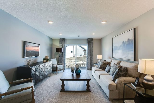 8006 Marquette Avenue NE, Otsego, MN 55330