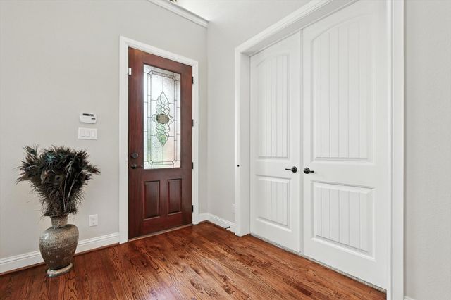 312 Birchwood Way, Irving, TX 75063