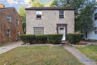 2627 Latonia Boulevard, Toledo, OH 43606