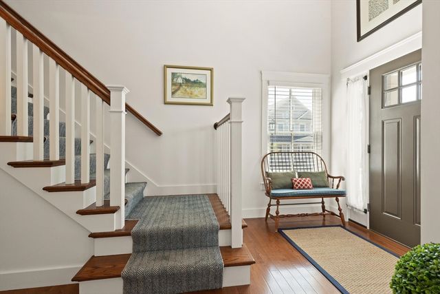 14 Parkview Rd 14, Franklin, MA 02038