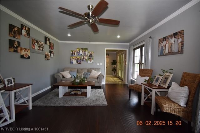 412 Ridge Drive, Sallisaw, OK 74955