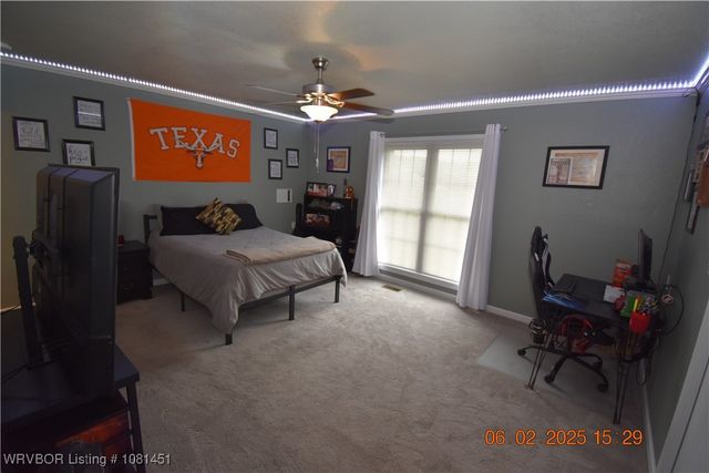 412 Ridge Drive, Sallisaw, OK 74955