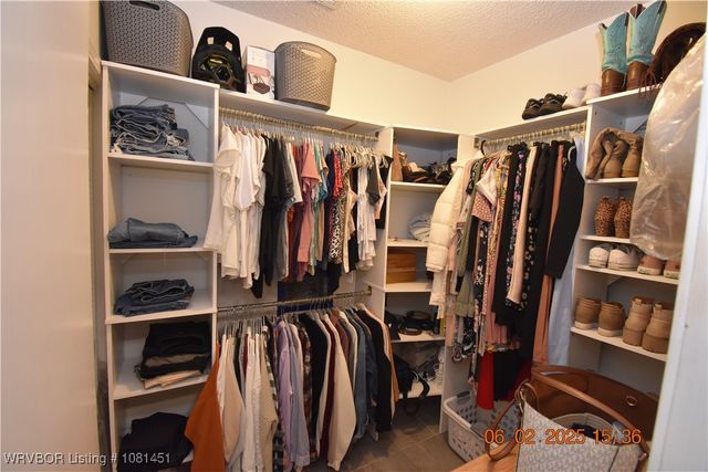 412 Ridge Drive, Sallisaw, OK 74955