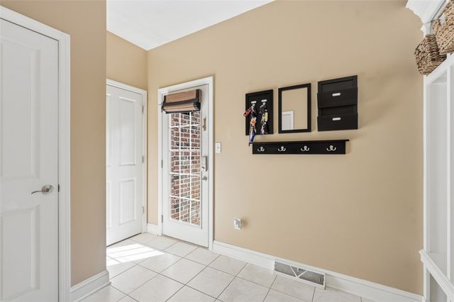 1801 Constitution Blvd, Adams Twp, PA 16059