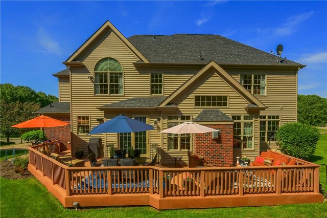 1801 Constitution Blvd, Adams Twp, PA 16059
