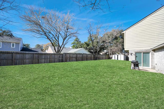 9611 Cleveland Bay Court, Houston, TX 77065