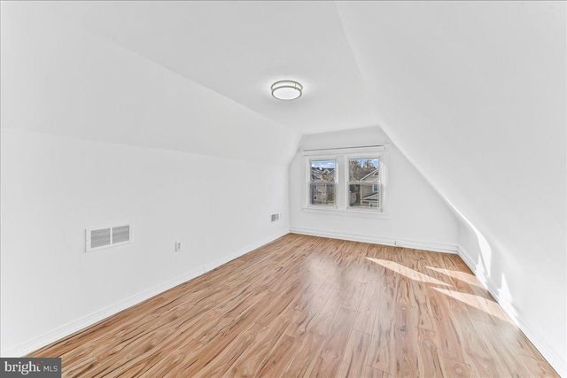 331 CLEARBROOK AVE, Lansdowne, PA 19050