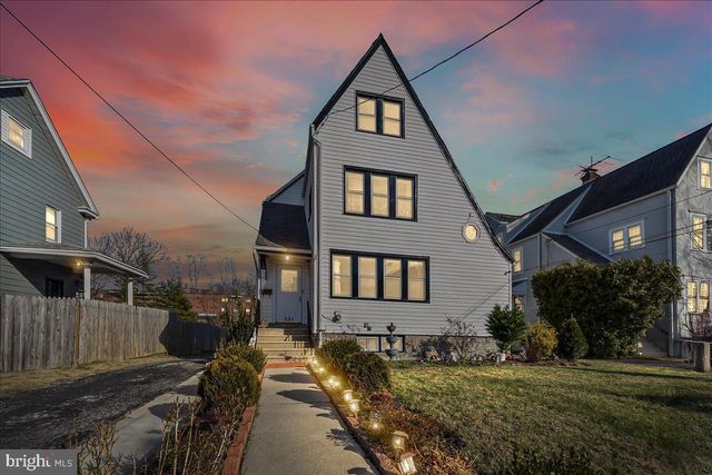 331 CLEARBROOK AVE, Lansdowne, PA 19050