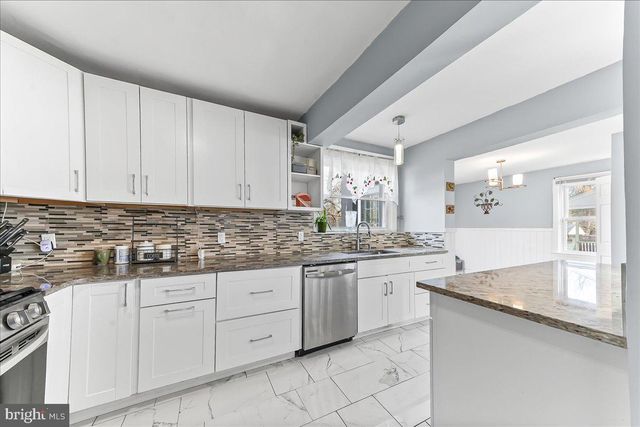 331 CLEARBROOK AVE, Lansdowne, PA 19050