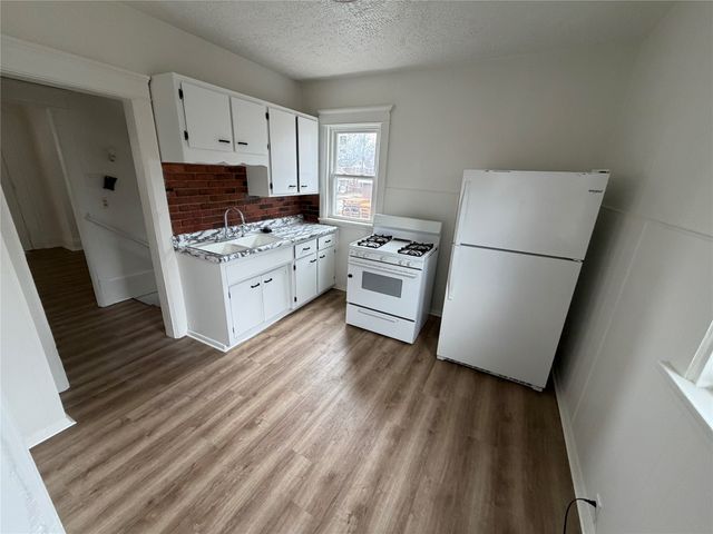 521 RASPBERRY Street, Erie, PA 16507