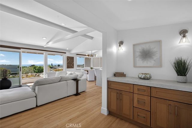 428 Cabrillo, Corona Del Mar, CA 92625