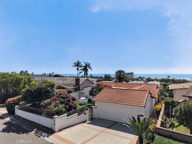 428 Cabrillo, Corona Del Mar, CA 92625
